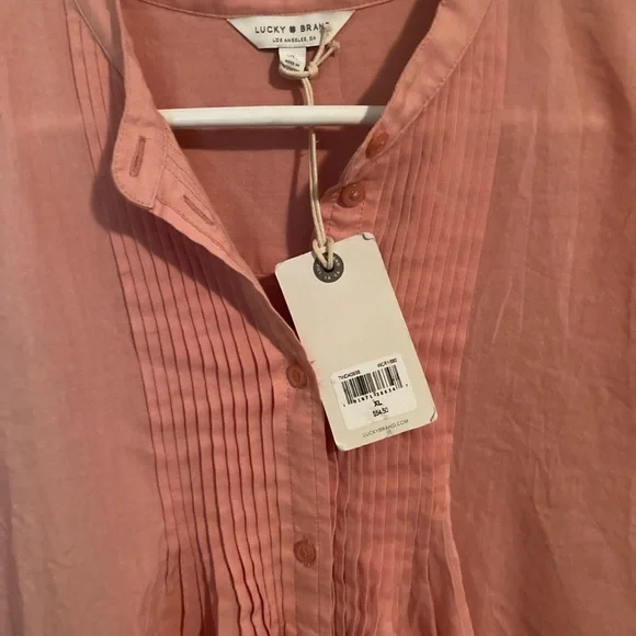 Lucky Brand Top - Picture 3 of 5